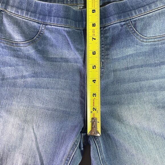 CELLO Jeans Pull On Low Rise Flared Distressed Frayed Hem Light Wash Womens M - Picture 6 of 10